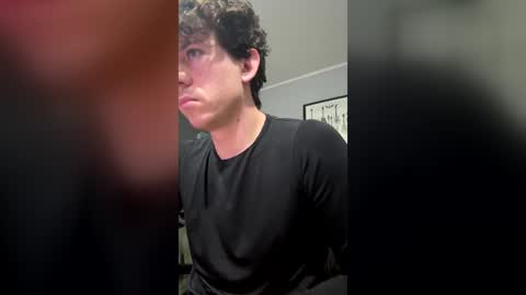 saint_nott online show from July 2026 10:38:01 PM