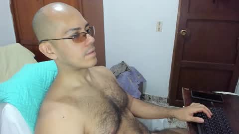 Snapshot of saintedy01 chatting on December 2025 01:07:01 PM saintedy01 online show from December 2025 01:07:01 PM