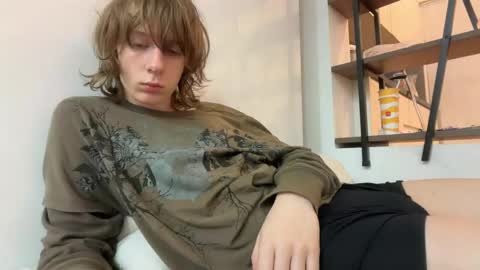 saintfawn online show from April 2026 12:12:01 AM