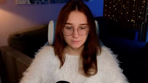 Molly online show from November 2025 01:55:02 PM