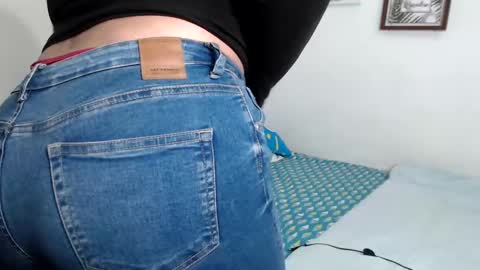 Sarah online show from December 2024 04:31:02 AM