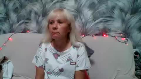Snapshot of sakura_blonde chatting on October 2025 02:03:02 PM sakura_blonde online show from October 2025 02:03:02 PM