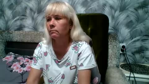 Snapshot of sakura_blonde chatting on October 2025 08:47:02 AM sakura_blonde online show from October 2025 08:47:02 AM