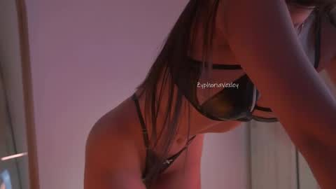 Sakura kato online show from May 2026 12:32:02 PM