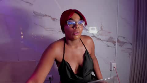 salem_rosee online show from May 2026 01:56:02 AM