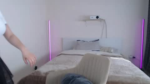 Sally online show from June 2026 06:18:02 AM
