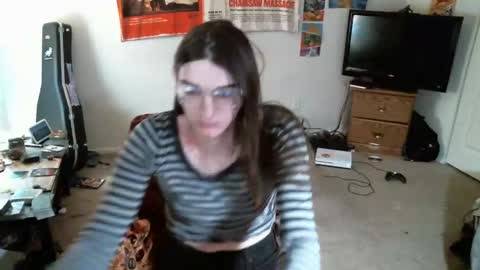 SallyLongzzz online show from March 2025 03:00:01 AM