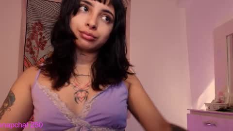 sallymaddoxx online show from May 2026 01:06:01 PM