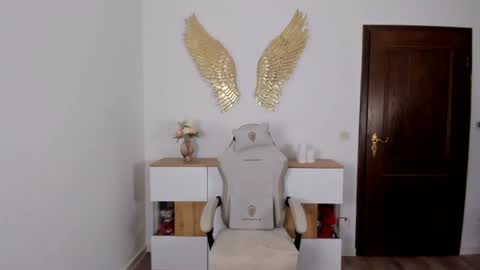 SallySecret online show from June 2026 07:05:02 AM