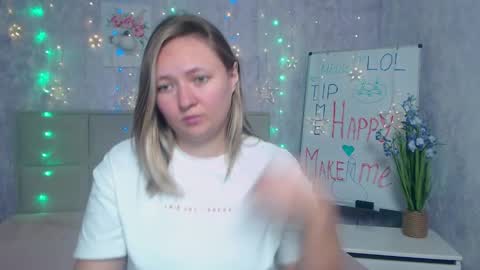 Snapshot of sallyverda chatting on September 2025 05:56:02 PM Sally online show from September 2025 05:56:02 PM