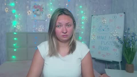 Snapshot of sallyverda chatting on October 2025 06:06:01 PM Sally online show from October 2025 06:06:01 PM