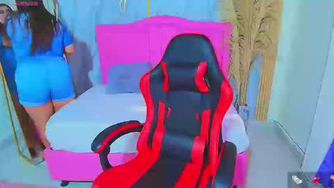 salma_27 online show from October 2025 07:40:01 PM