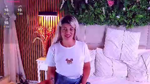 SalmaRoze online show from August 2026 07:57:02 AM