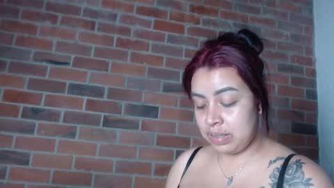 Snapshot of salome__hills chatting on February 2025 01:21:02 AM online show from February 2025 01:21:02 AM