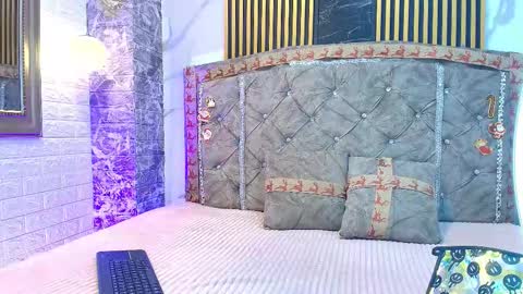 Snapshot of salome_cruxx chatting on December 2025 12:23:02 PM salome_cruxx online show from December 2025 12:23:02 PM