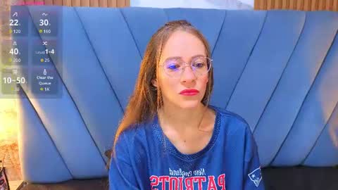 salome_cruxx online show from June 2026 12:09:02 PM