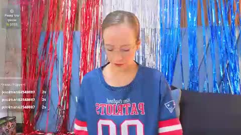 salome_cruxx online show from July 2026 12:00:01 PM