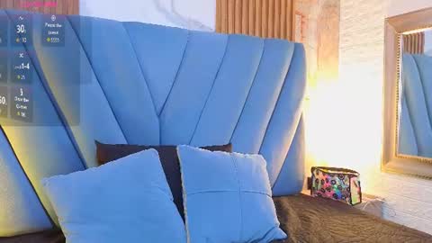 salome_cruxx online show from July 2026 12:48:02 PM