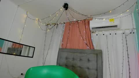 salome online show from December 2025 06:47:02 PM