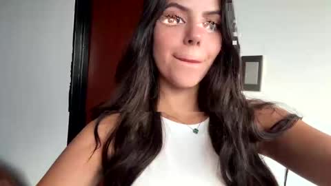 Snapshot of salomee_11 chatting on December 2024 10:12:01 PM salo online show from December 2024 10:12:01 PM