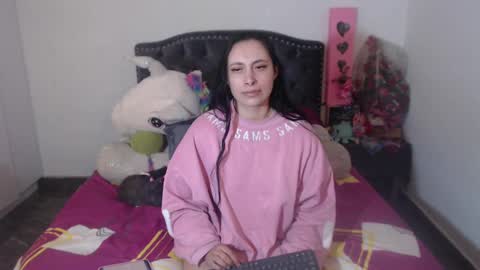 Snapshot of salomefox2 chatting on November 2025 04:28:02 AM yenny online show from November 2025 04:28:02 AM