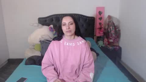 Snapshot of salomefox2 chatting on November 2025 04:12:02 AM yenny online show from November 2025 04:12:02 AM