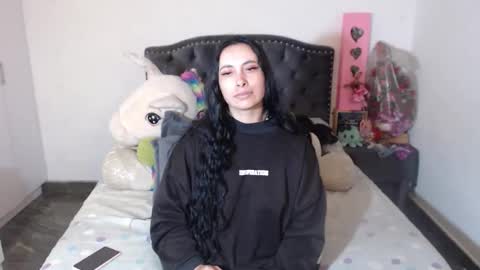 Snapshot of salomefox2 chatting on January 2026 03:09:02 AM yenny online show from January 2026 03:09:02 AM