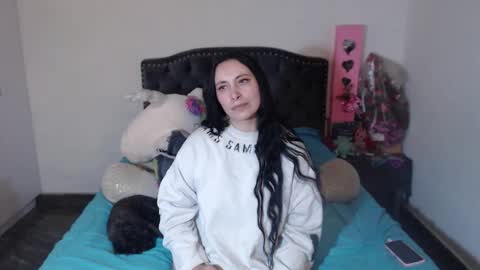 Snapshot of salomefox2 chatting on February 2026 06:26:01 AM yenny online show from February 2026 06:26:01 AM