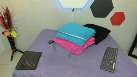 martina online show from February 2025 11:08:02 AM