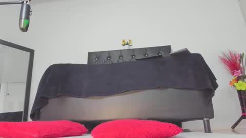 martina online show from May 2026 12:40:02 AM