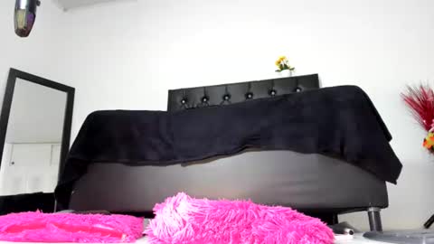martina online show from June 2026 05:07:01 AM