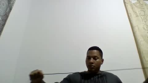 Snapshot of salomoon23 chatting on February 2025 12:28:01 PM INSTAGRAM luis1pedraza online show from February 2025 12:28:01 PM