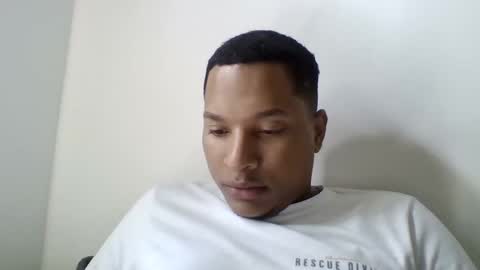 Snapshot of salomoon23 chatting on February 2025 06:45:01 PM INSTAGRAM luis1pedraza online show from February 2025 06:45:01 PM