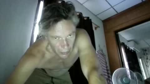 salsapaulus online show from February 2026 10:45:01 AM