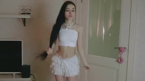 SaltedCaramely online show from June 2026 09:20:01 AM