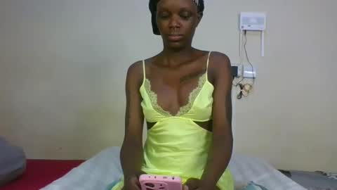 Snapshot of saltysugar20 chatting on June 2026 05:39:01 AM Sugarbabe online show from June 2026 05:39:01 AM