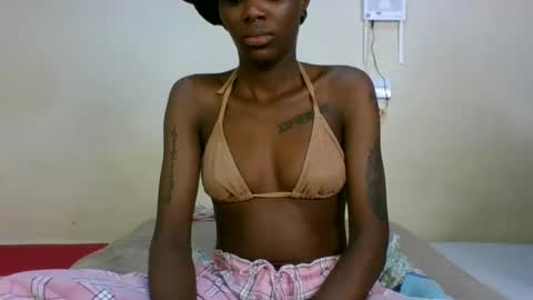 Snapshot of saltysugar20 chatting on June 2026 03:58:02 PM Sugarbabe online show from June 2026 03:58:02 PM