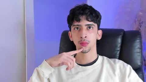 Snapshot of salvatore_monterey chatting on October 2025 08:08:01 PM salvatore online show from October 2025 08:08:01 PM