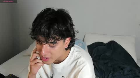 salvatore_montt online show from February 2025 03:07:02 AM