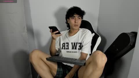 salvatore_montt online show from February 2025 12:52:02 AM