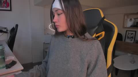 Snapshot of sam01___ chatting on November 2025 08:41:01 PM Stefana or Samchispas online show from November 2025 08:41:01 PM