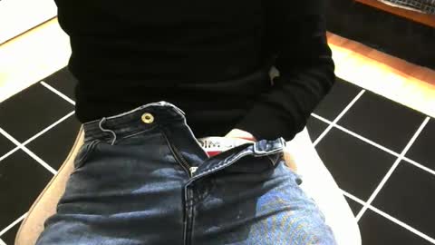 Snapshot of sam4845 chatting on December 2024 09:30:02 PM sam4845 online show from December 2024 09:30:02 PM