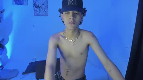 sam__cute online show from January 2025 07:13:02 AM