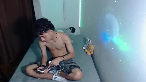 sam__cute online show from January 2026 07:41:01 PM