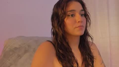 Snapshot of sam_cherry69 chatting on February 2025 03:51:02 PM Samy cherry online show from February 2025 03:51:02 PM