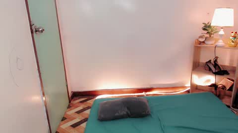 sam online show from December 2024 08:15:01 PM