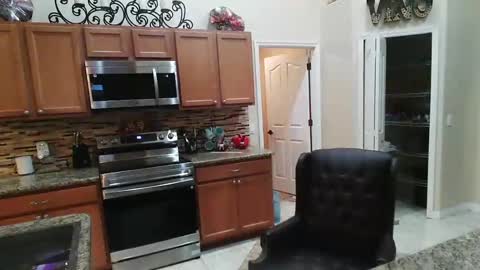 sam_papithebarber online show from October 2025 06:34:01 AM