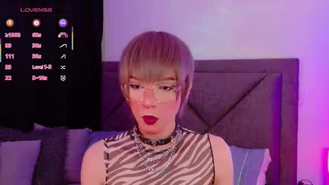 Sam online show from October 2025 08:37:02 AM