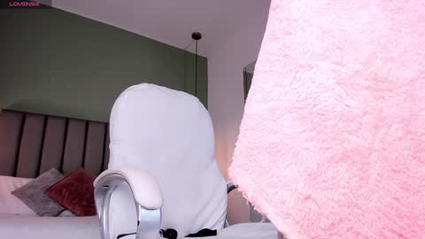  Samantha  online show from February 2025 03:09:01 PM