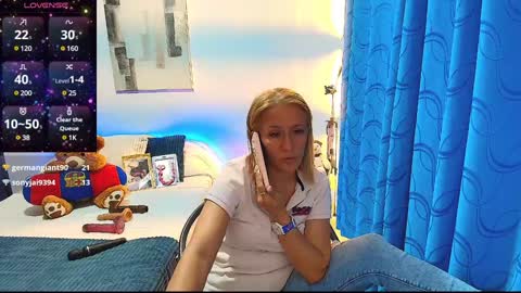 Snapshot of samanta_stone69 chatting on December 2024 12:24:01 AM Samanta Stone online show from December 2024 12:24:01 AM